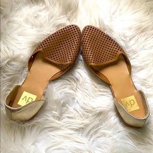 Pointed flats, brown with gold heel